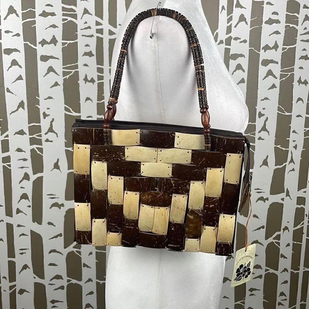 Beachcombers Patchwork Coconut Shell Rectangular Patch Purse Tote - Picture 2 of 9